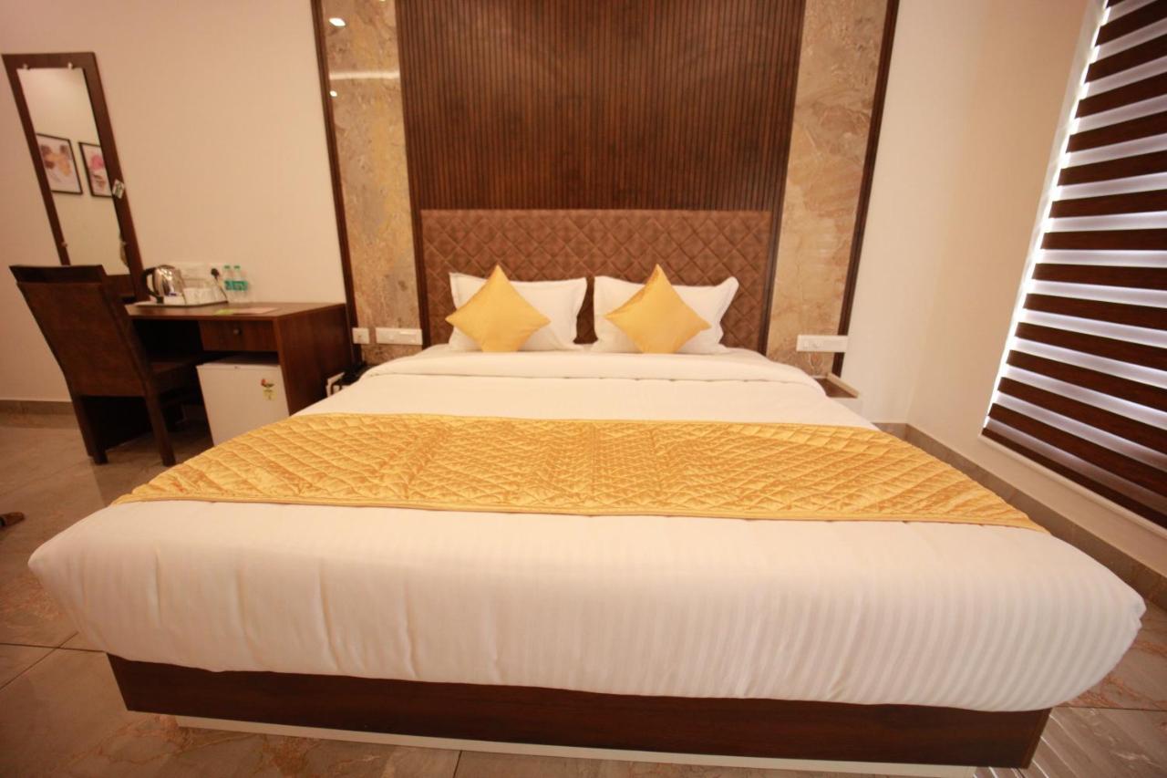 Bliss Regency Business Hotel Palakkad Exteriér fotografie