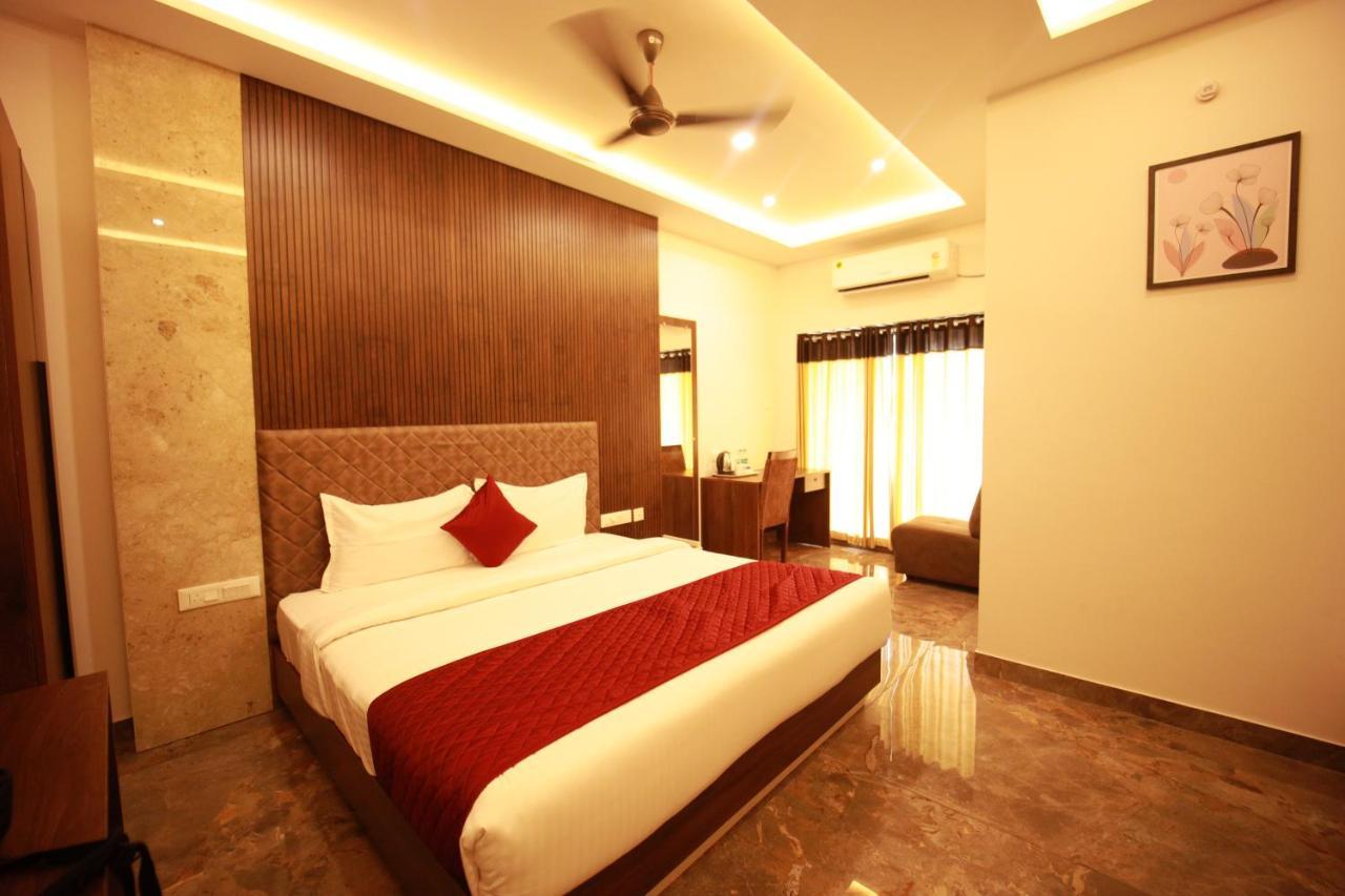 Bliss Regency Business Hotel Palakkad Exteriér fotografie