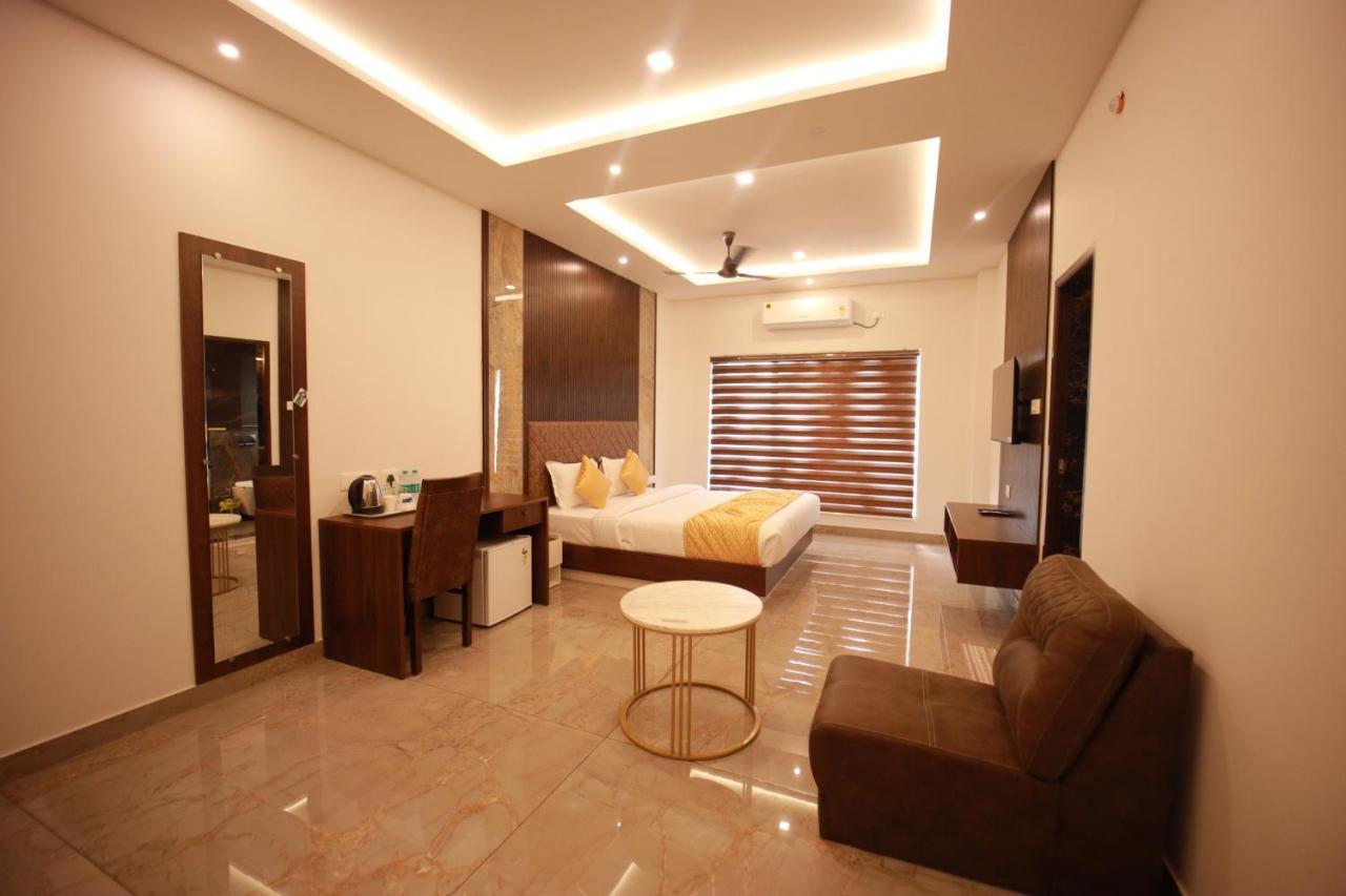 Bliss Regency Business Hotel Palakkad Exteriér fotografie
