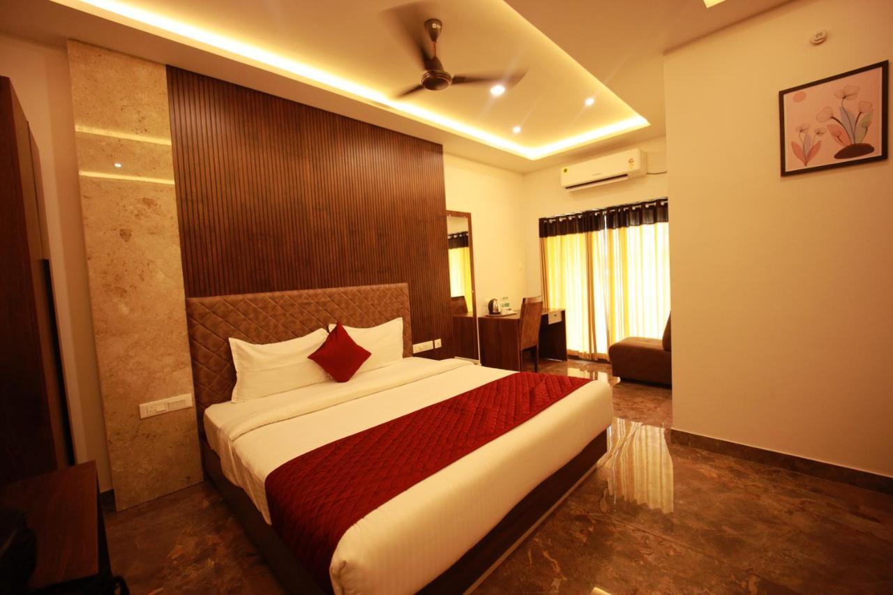 Bliss Regency Business Hotel Palakkad Exteriér fotografie